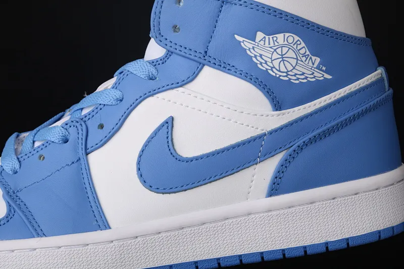 All categories Air Jordan Jordan series basketball shoes Air Jordan 1 Mid Air Jordan 1 Mid AJ1 Joe 1 white and blue 554724-106